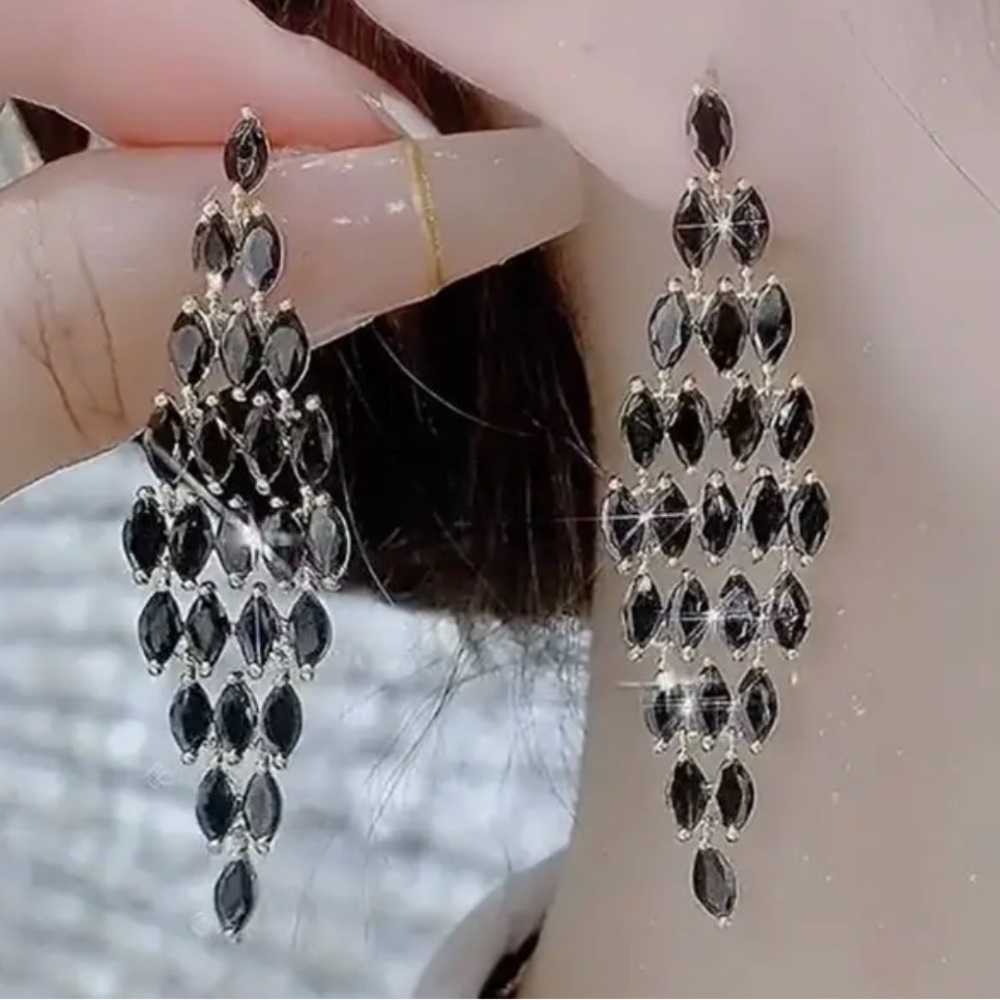 Elegant Black Chandelier Earrings
